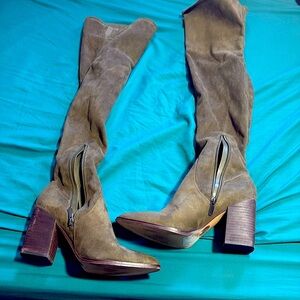 Sexy high suede boots